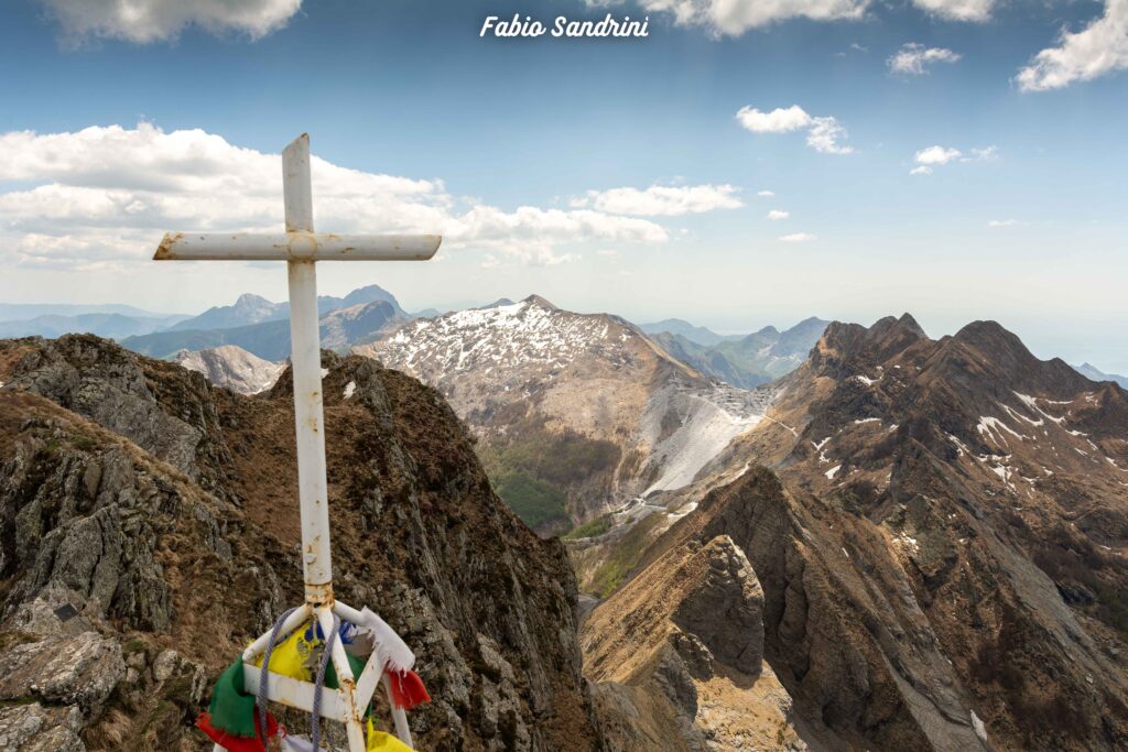 Traversata Monte Pisanino e Pizzo Uccello